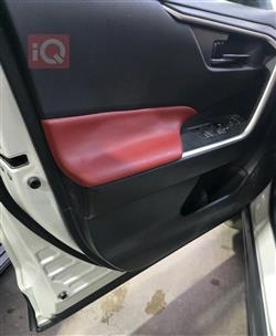 تۆیۆتا ڕاڤ 4